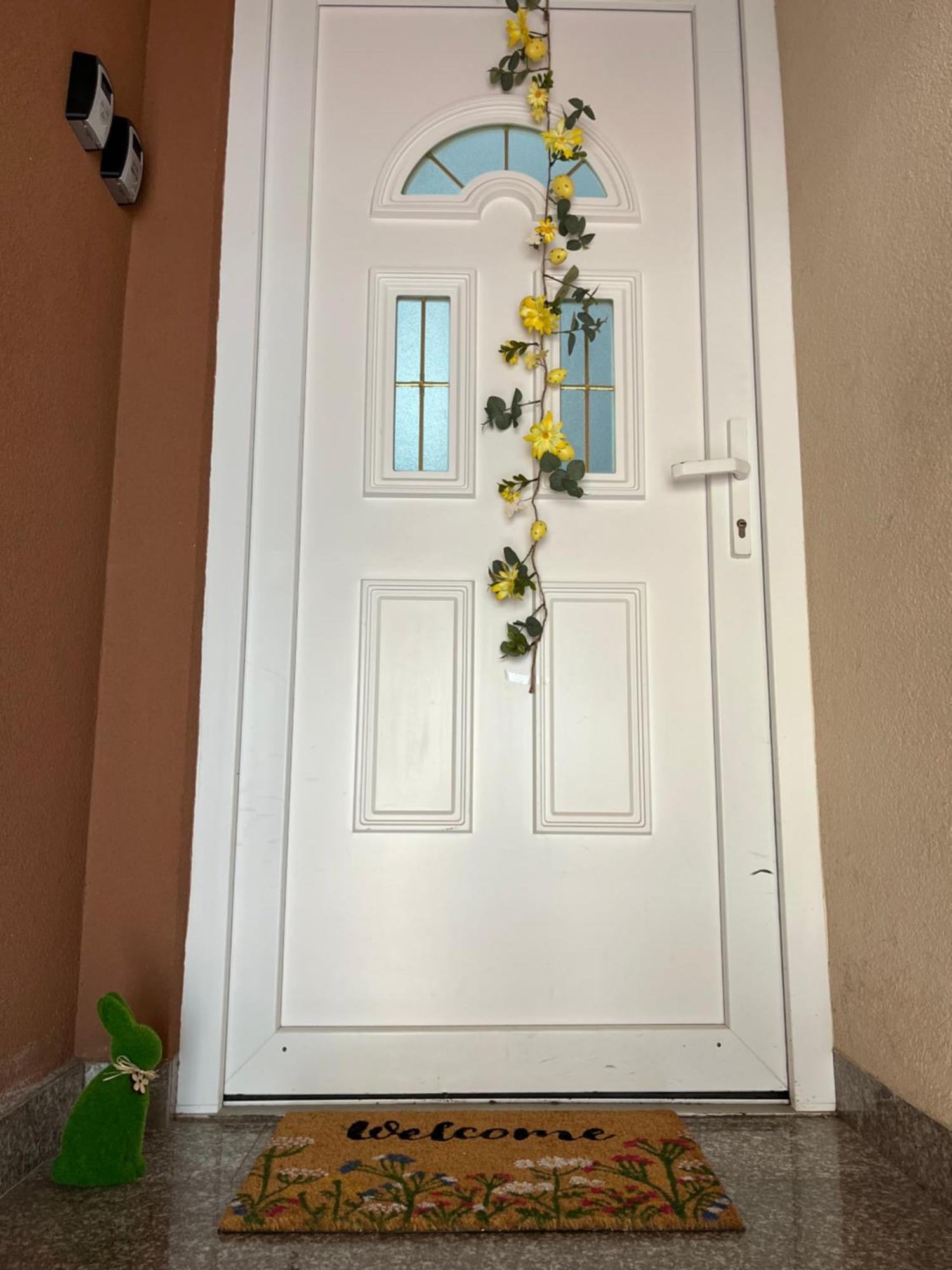 De Lux Maria