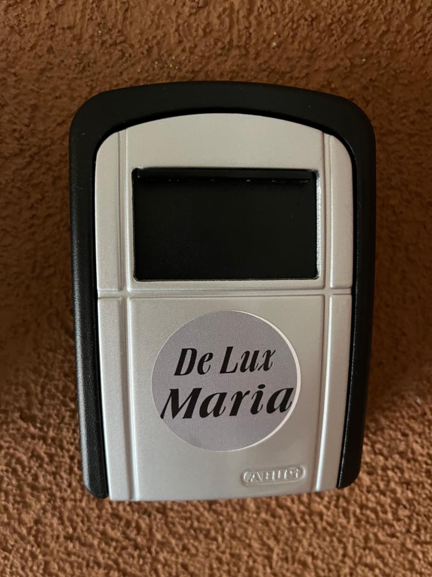De Lux Maria *